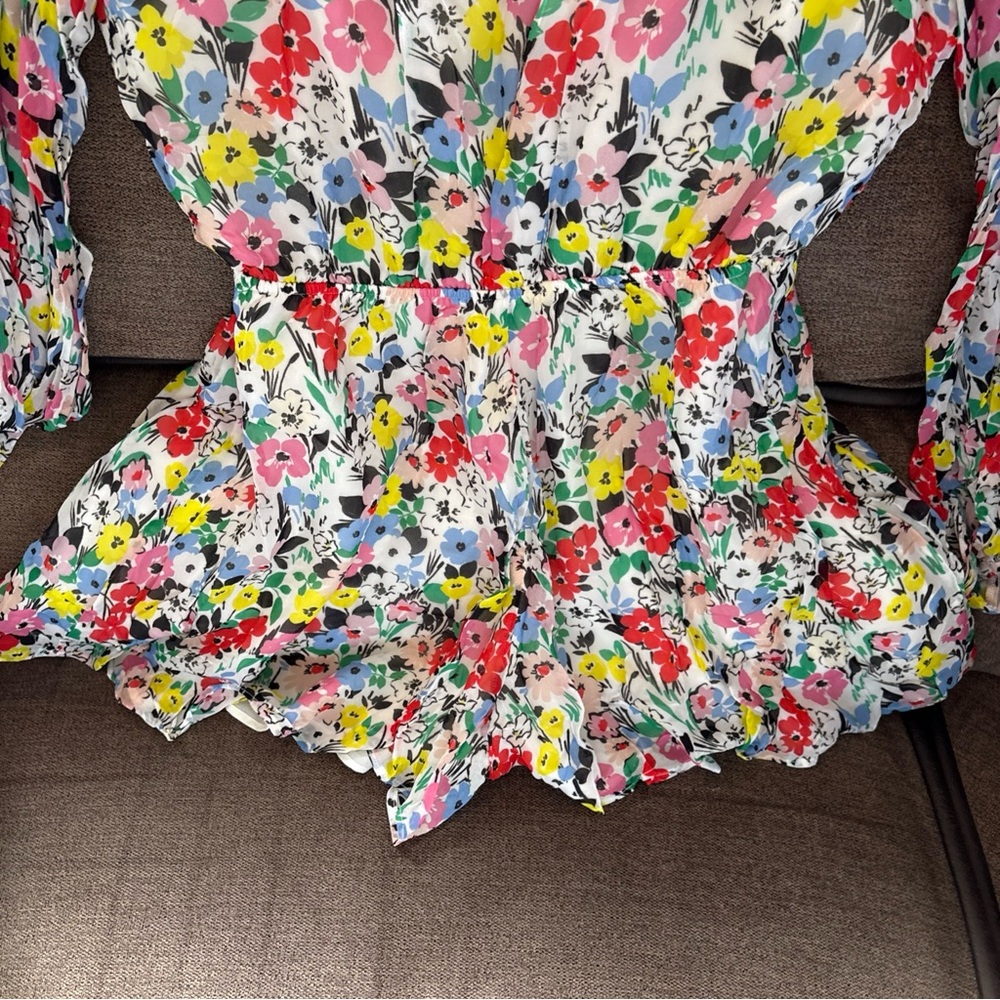 Yumi Kim Naomi Romper Size M Kingston Garden Floral Romantic Cottagecore - Picture 6 of 7